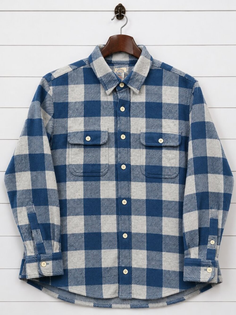 Faherty Brand Legend Sweater Shirt Mens M Blue White Buffalo Plaid Flannel